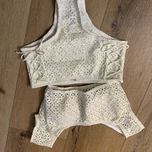 Billabong bathing suit